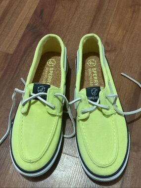 Sperry Neon Yellow Canvas Boat Shoes 8.5 new women